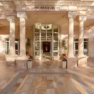 ***** Resort Moevenpick & Residences Jordan